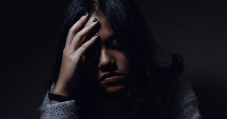 solving migraines Photo by Anh Nguyen on Unsplash